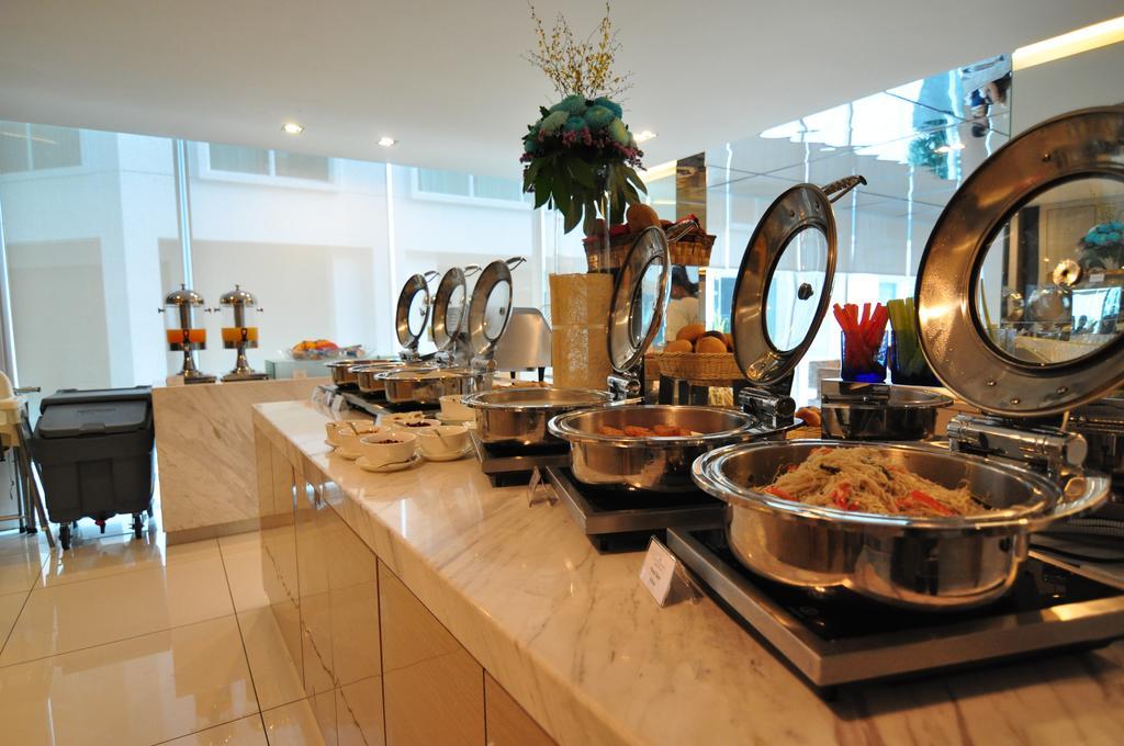 Damas Suites & Residences Κουάλα Λουμπούρ Εξωτερικό φωτογραφία