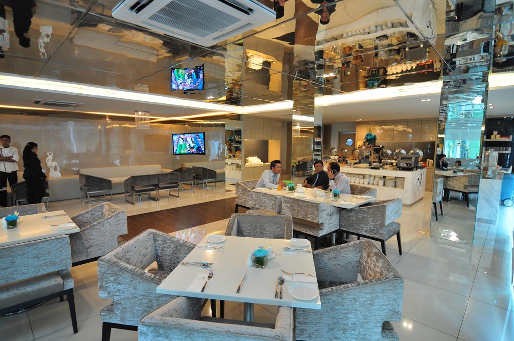 Damas Suites & Residences Κουάλα Λουμπούρ Εξωτερικό φωτογραφία